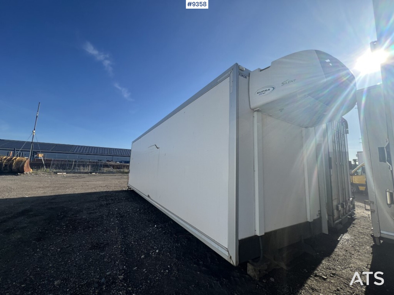 Refrigerated trailer cabinet FOKOR - Cassa frigo: foto 1 Refrigerated trailer cabinet FOKOR - Cassa frigo: foto 1
