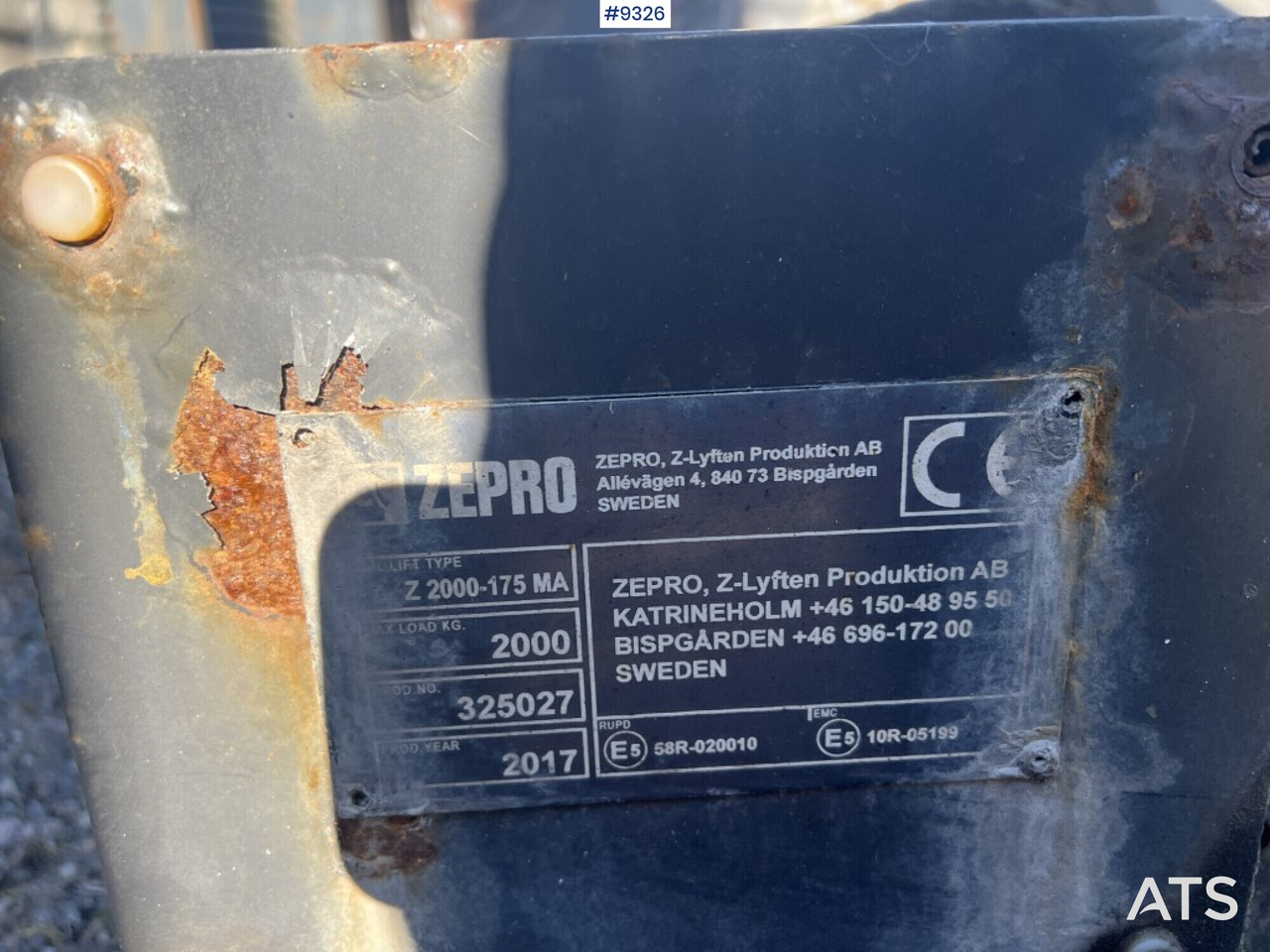 Tail lift Zepro Z2000-175MA - Sponda idraulica: foto 4 Tail lift Zepro Z2000-175MA - Sponda idraulica: foto 4