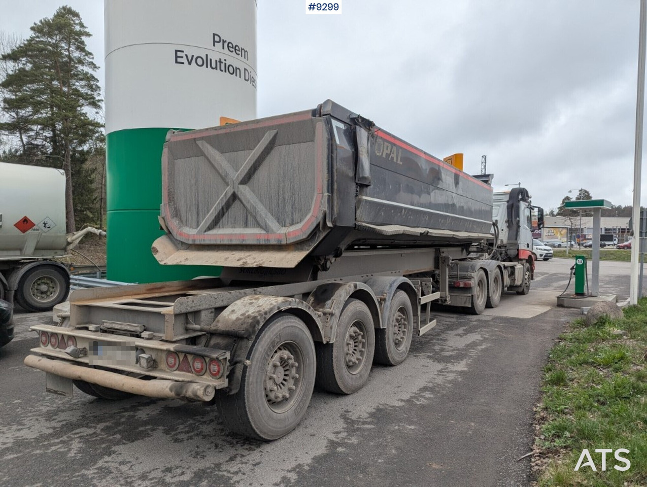 Tractor Unit Mercedes-Benz Arocs 3351 6x4 with tipper trailer - Trattore stradale: foto 4 Tractor Unit Mercedes-Benz Arocs 3351 6x4 with tipper trailer - Trattore stradale: foto 4