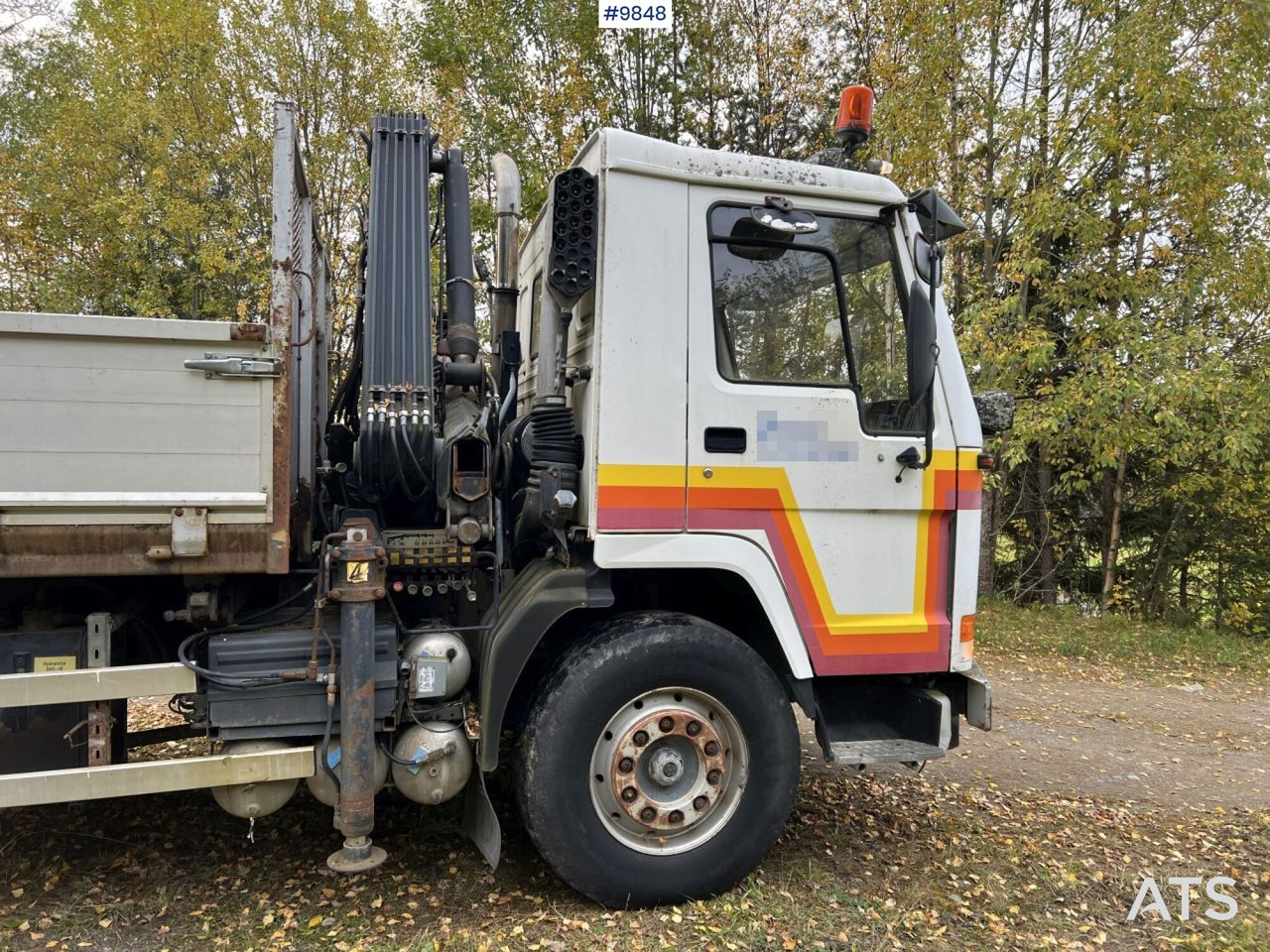 VOLVO FL7 4X2 Crane truck/Dump truck with Hiab071 crane - Autocarro ribaltabile: foto 4 VOLVO FL7 4X2 Crane truck/Dump truck with Hiab071 crane - Autocarro ribaltabile: foto 4