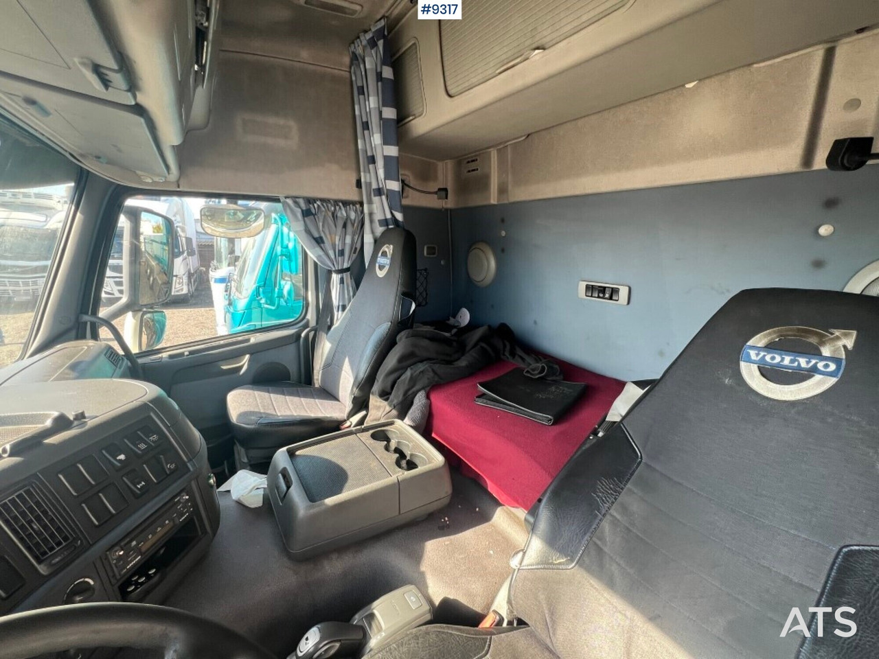 Autocarro furgonato VOLVO FM-340 4X2 Box Truck: foto 8