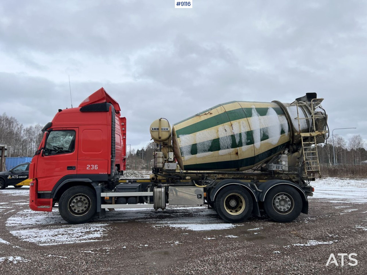 Volvo FM 6X2 Quick lock with concrete rotator (VIDEO) - Autobetoniera: foto 3 Volvo FM 6X2 Quick lock with concrete rotator (VIDEO) - Autobetoniera: foto 3