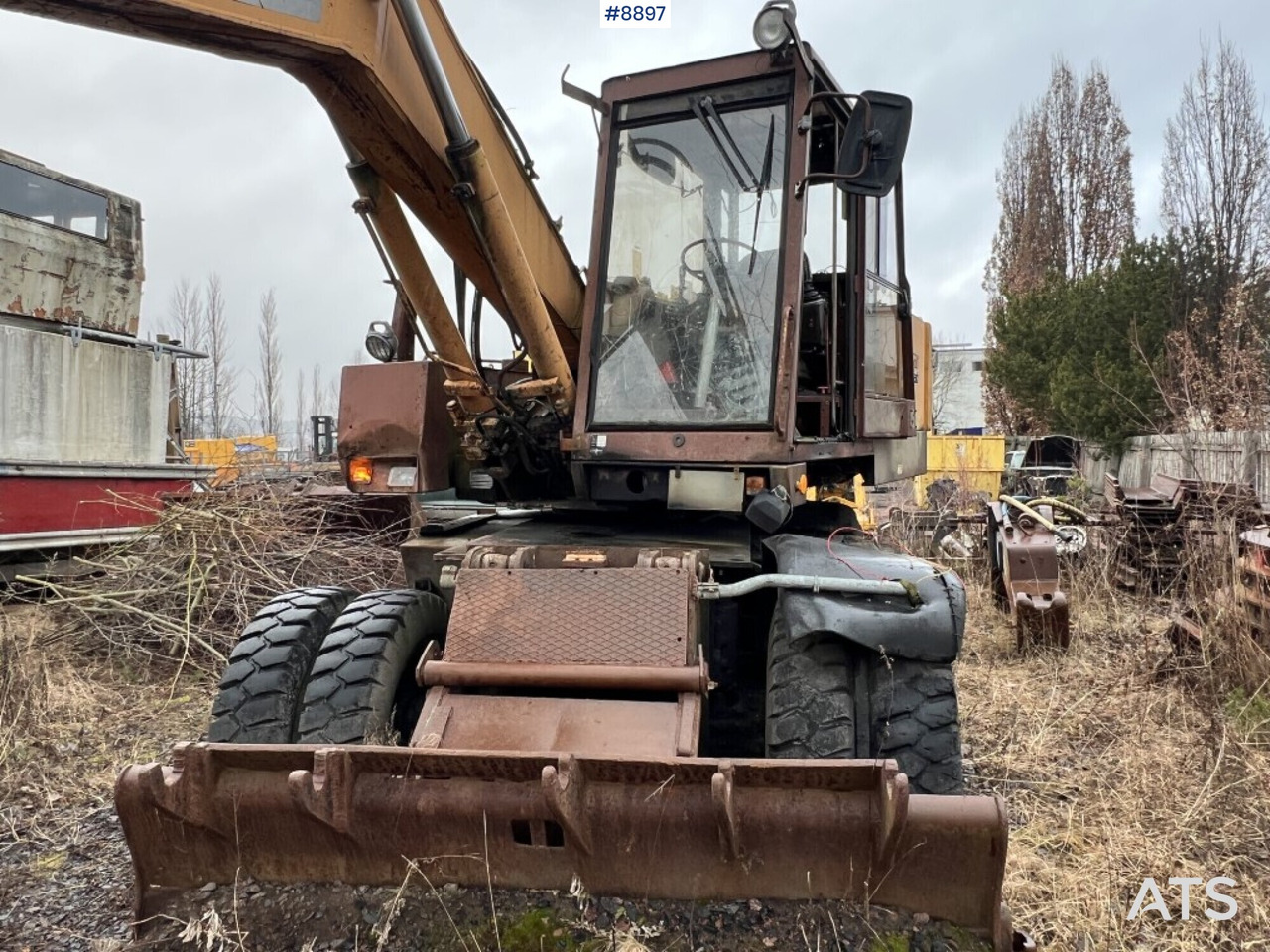 Wheeled excavator Case 1088 - Repair object - Escavatore gommato: foto 1 Wheeled excavator Case 1088 - Repair object - Escavatore gommato: foto 1