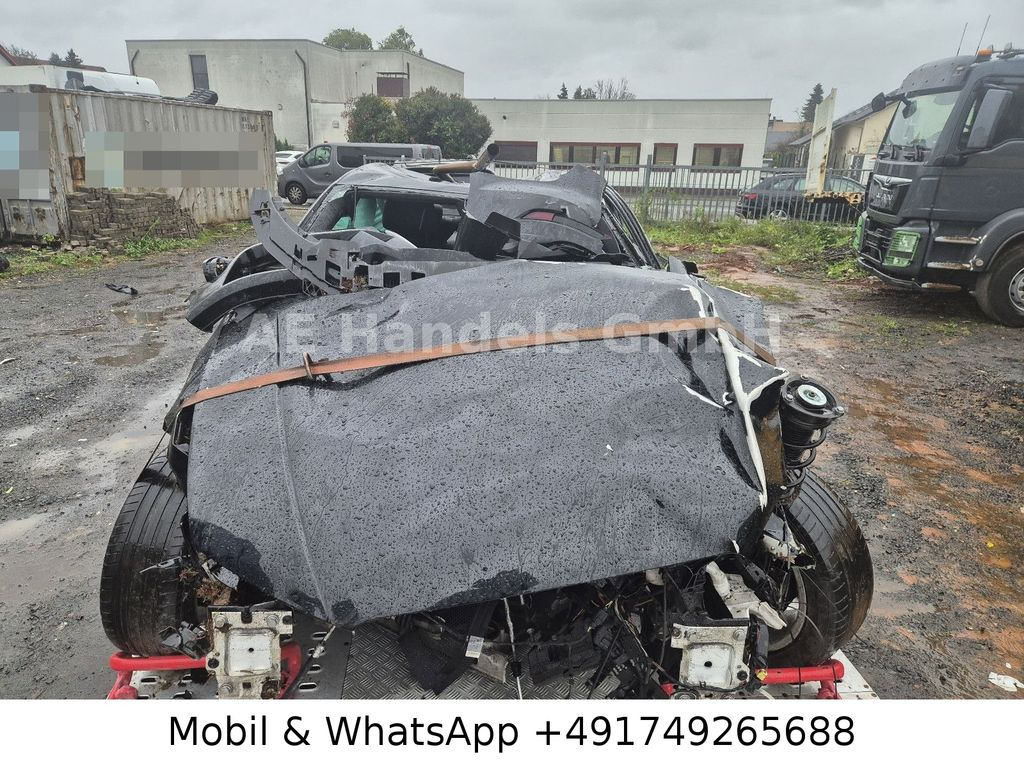 Audi A3 TDI 2.0 S Line *Manual/Xenon/Totalschaden Audi A3 TDI 2.0 S Line *Manual/Xenon/Totalschaden - Berlina: foto 3 Audi A3 TDI 2.0 S Line *Manual/Xenon/Totalschaden Audi A3 TDI 2.0 S Line *Manual/Xenon/Totalschaden - Berlina: foto 3