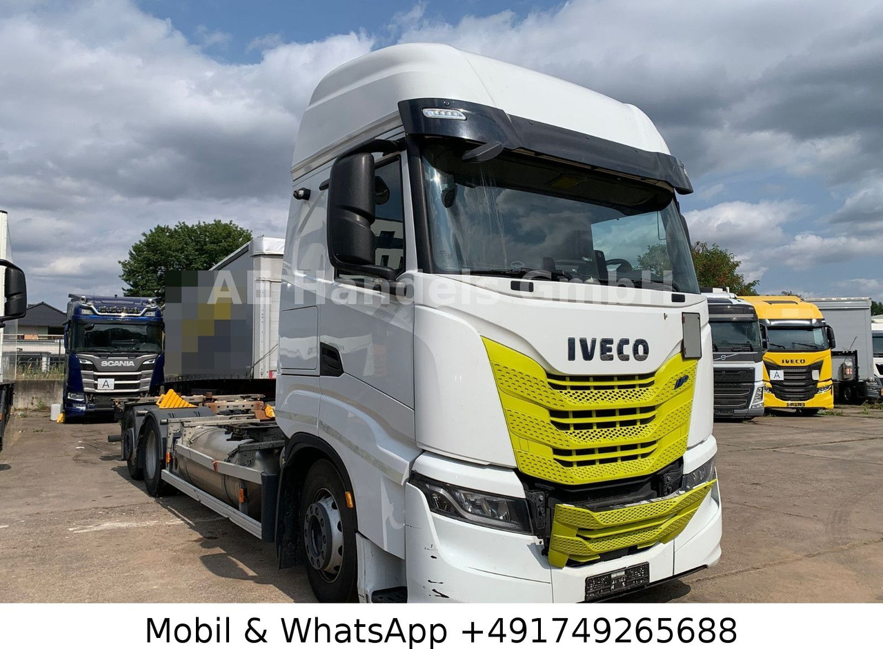 Iveco S-Way 460 LNG BDF 6x2 *Retarder/Lenk+Lift/AHK - Autocarro telaio: foto 1 Iveco S-Way 460 LNG BDF 6x2 *Retarder/Lenk+Lift/AHK - Autocarro telaio: foto 1