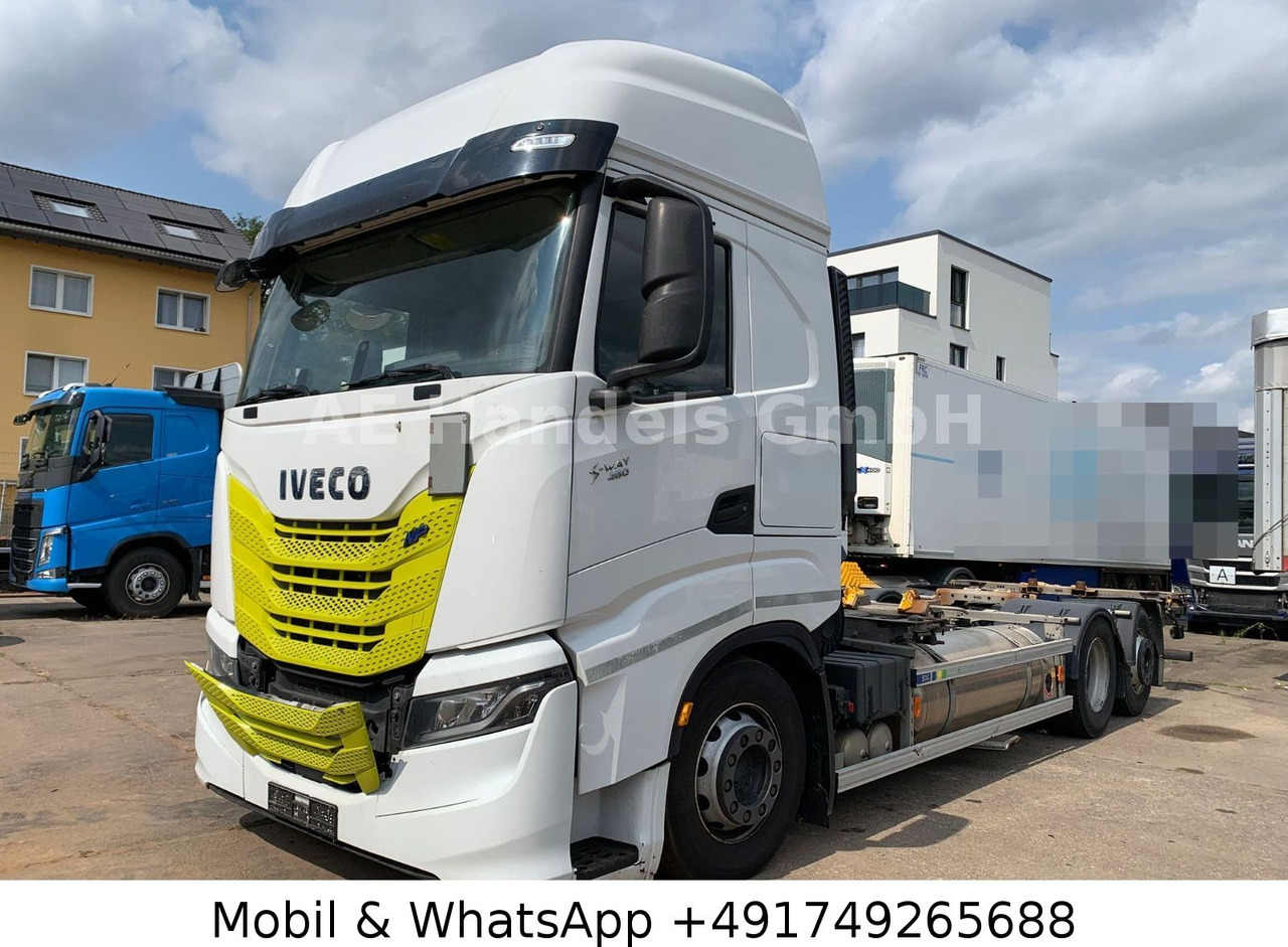 Iveco S-Way 460 LNG BDF 6x2 *Retarder/Lenk+Lift/AHK - Autocarro telaio: foto 4 Iveco S-Way 460 LNG BDF 6x2 *Retarder/Lenk+Lift/AHK - Autocarro telaio: foto 4