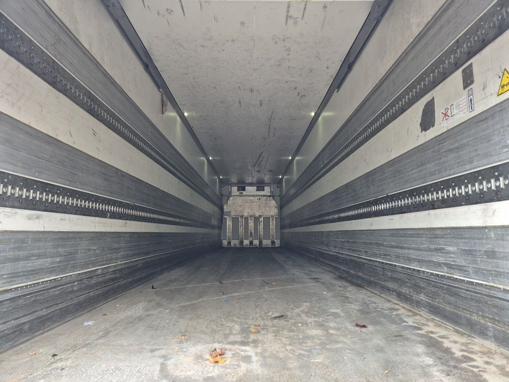 Krone SZ Carrier Vector 1950 *+-30°*Rolltor/Smartboard Krone SZ Carrier Vector 1950 *+-30°*Rolltor/Smartboard - Semirimorchio frigorifero: foto 4 Krone SZ Carrier Vector 1950 *+-30°*Rolltor/Smartboard Krone SZ Carrier Vector 1950 *+-30°*Rolltor/Smartboard - Semirimorchio frigorifero: foto 4