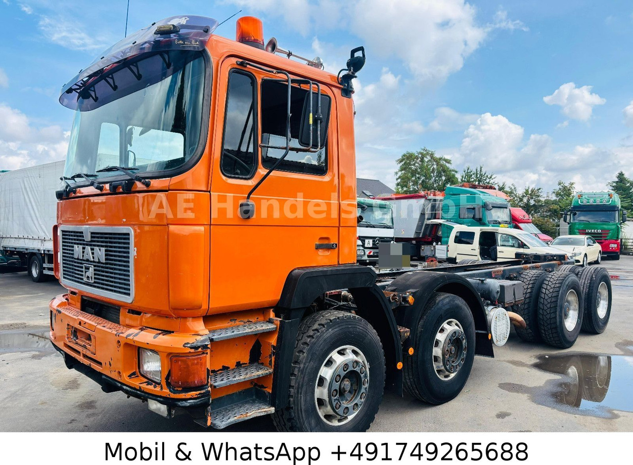 MAN E65 5-40 BL 8x4 *Retarder/Analog/AP/Tempomat/AHK - Autocarro telaio: foto 1 MAN E65 5-40 BL 8x4 *Retarder/Analog/AP/Tempomat/AHK - Autocarro telaio: foto 1