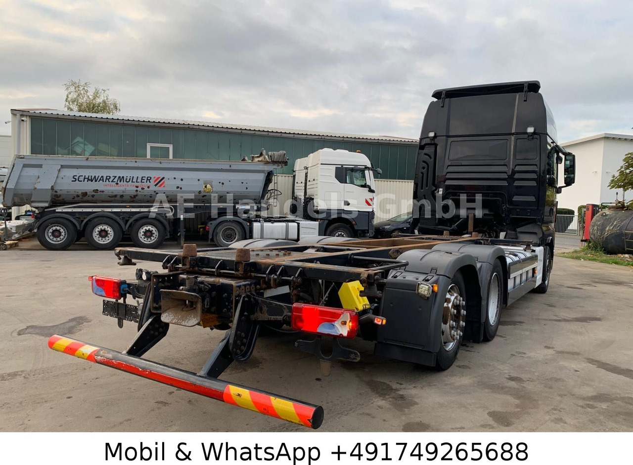 MAN TGX 26.440 XXL BDF LL *Retarder/Multi/Lift/AHK - Autocarro telaio: foto 3 MAN TGX 26.440 XXL BDF LL *Retarder/Multi/Lift/AHK - Autocarro telaio: foto 3
