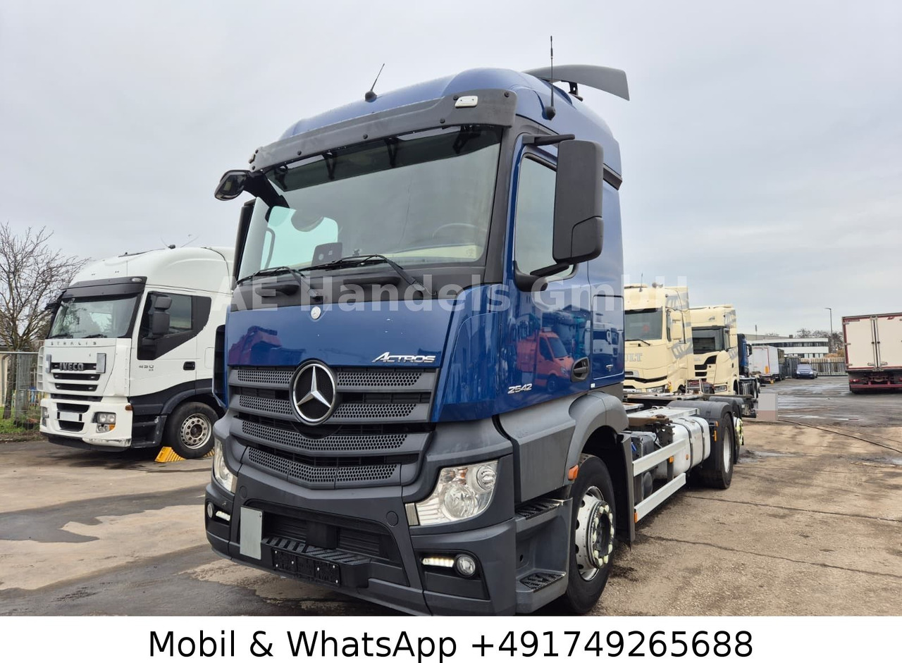 Mercedes-Benz Actros 4 2542 StreamSpace LL BDF *Retader/Multi - Autocarro portacontainer/ Caisse interchangeable: foto 1 Mercedes-Benz Actros 4 2542 StreamSpace LL BDF *Retader/Multi - Autocarro portacontainer/ Caisse interchangeable: foto 1