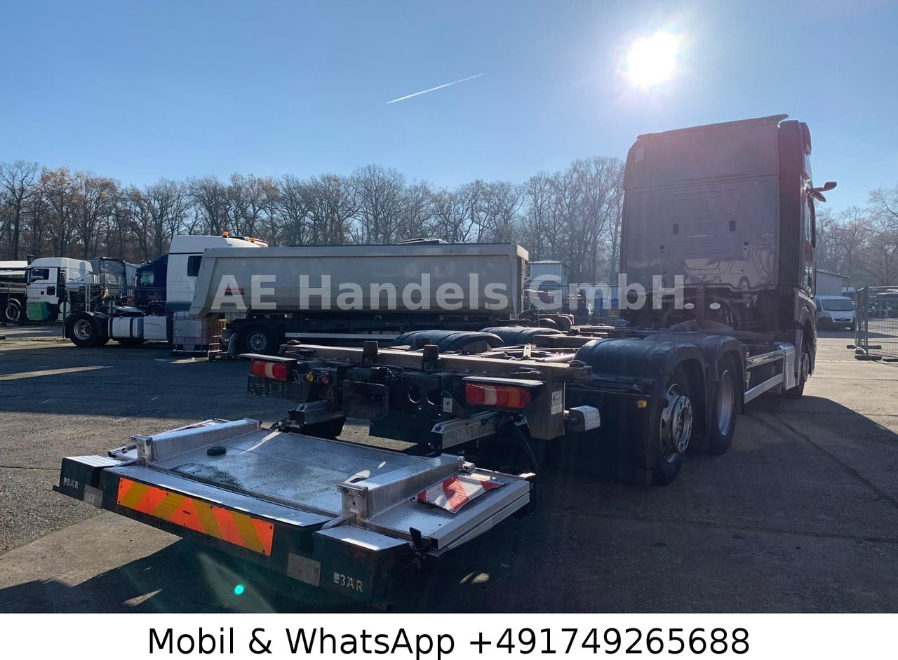 Mercedes-Benz Actros 5 2545 GigaSpace BDF *Retarder/Multi/LBW - Autocarro portacontainer/ Caisse interchangeable: foto 3 Mercedes-Benz Actros 5 2545 GigaSpace BDF *Retarder/Multi/LBW - Autocarro portacontainer/ Caisse interchangeable: foto 3
