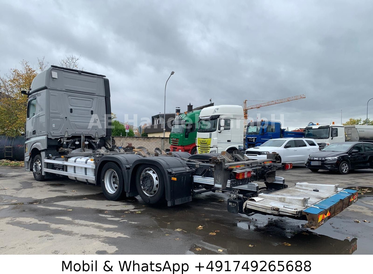 Mercedes-Benz Actros V 2545 BigSpace LL*Retarder/LBW/Lenk+Lift - Autocarro telaio: foto 2 Mercedes-Benz Actros V 2545 BigSpace LL*Retarder/LBW/Lenk+Lift - Autocarro telaio: foto 2