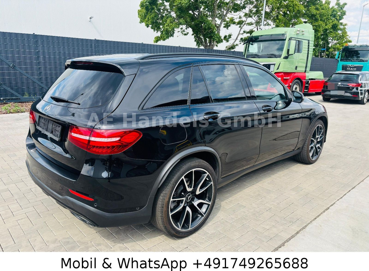 Mercedes-Benz GLC 43 AMG BiTurbo 4Matic *Full-Options/Carbon - SUV/ Fuoristrada: foto 3 Mercedes-Benz GLC 43 AMG BiTurbo 4Matic *Full-Options/Carbon - SUV/ Fuoristrada: foto 3