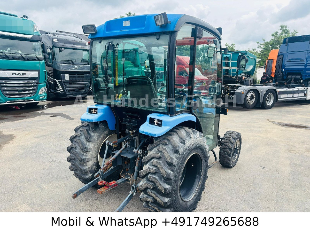 New Holland TC22D Compact Tractor *1500Std./StraßenZulassung - Trattore: foto 5 New Holland TC22D Compact Tractor *1500Std./StraßenZulassung - Trattore: foto 5
