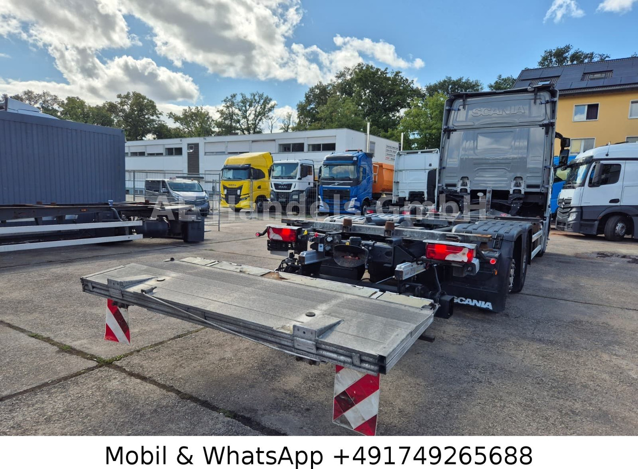 Scania S450 HighLine BDF *Retarder/Lenk+Lift/Multi/LBW - Autocarro portacontainer/ Caisse interchangeable: foto 4 Scania S450 HighLine BDF *Retarder/Lenk+Lift/Multi/LBW - Autocarro portacontainer/ Caisse interchangeable: foto 4