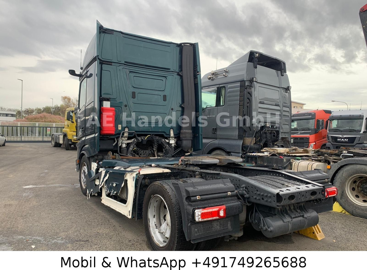 Mercedes-Benz Actros V 1843 L LL LowDeck *Retarder/ACC/2xTank - Trattore stradale: foto 4 Mercedes-Benz Actros V 1843 L LL LowDeck *Retarder/ACC/2xTank - Trattore stradale: foto 4