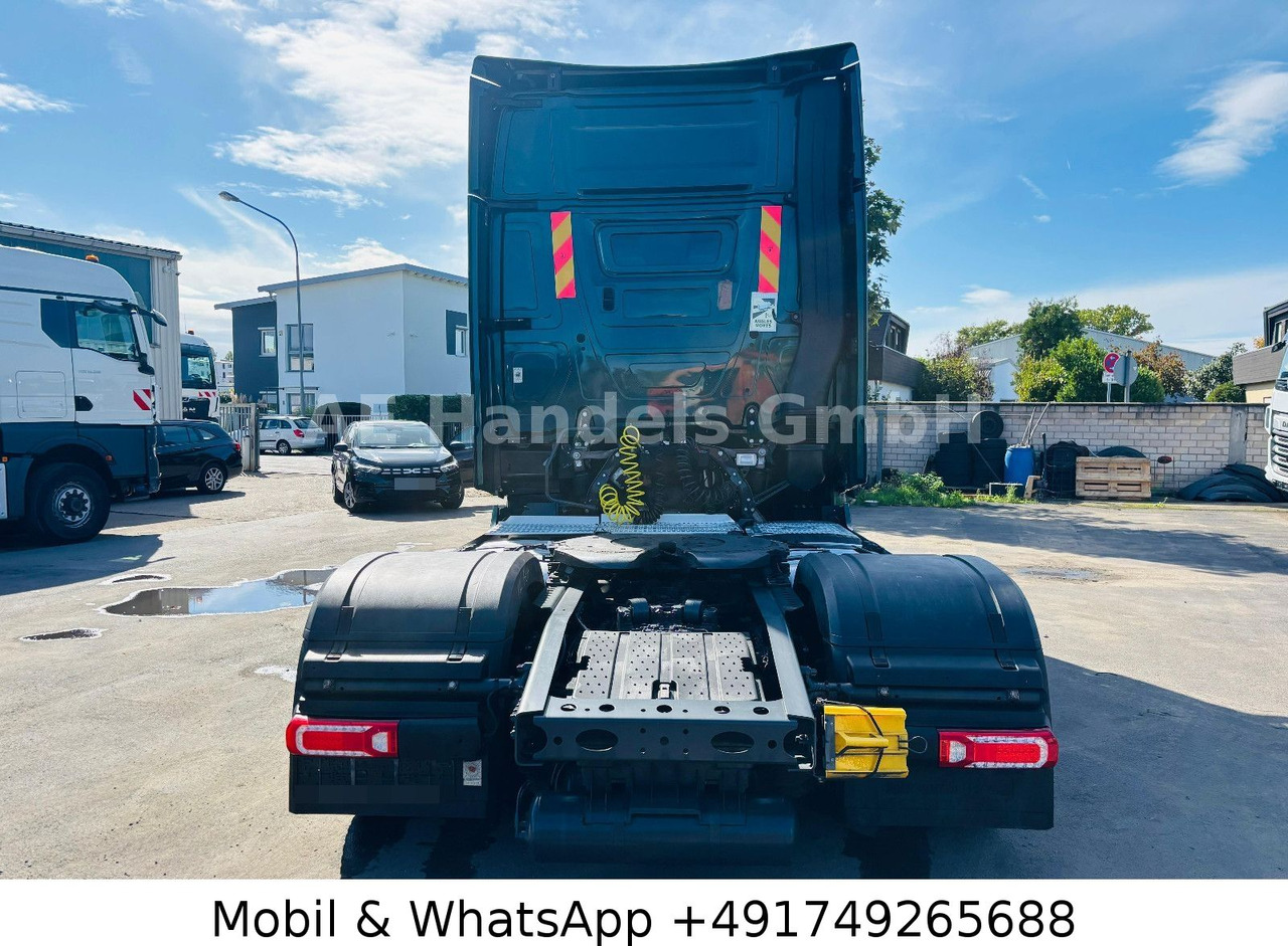 Mercedes-Benz Actros V 1843 L LL LowDeck *Retarder/ACC/2xTank - Trattore stradale: foto 4 Mercedes-Benz Actros V 1843 L LL LowDeck *Retarder/ACC/2xTank - Trattore stradale: foto 4