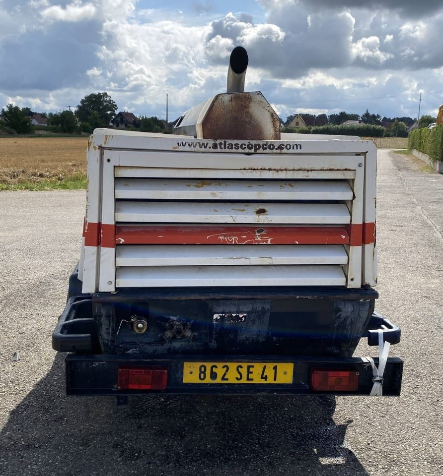 Atlas Copco XAS186DD Euro/Box Certificat CE endommagé  - Compressore d'aria: foto 5 Atlas Copco XAS186DD Euro/Box Certificat CE endommagé  - Compressore d'aria: foto 5
