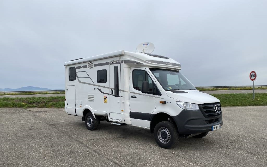 Hymer ML-T 570 -Mercedes 419 CDI 190 4x4 1er Main - Camper profilato: foto 3 Hymer ML-T 570 -Mercedes 419 CDI 190 4x4 1er Main - Camper profilato: foto 3