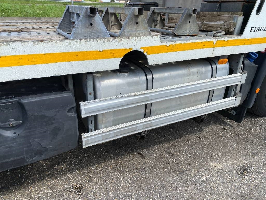 Carro attrezzi Iveco STRALIS 360 e6 A Réparer: foto 44