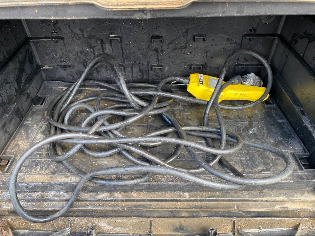 Carro attrezzi Iveco STRALIS 360 e6 A Réparer: foto 41