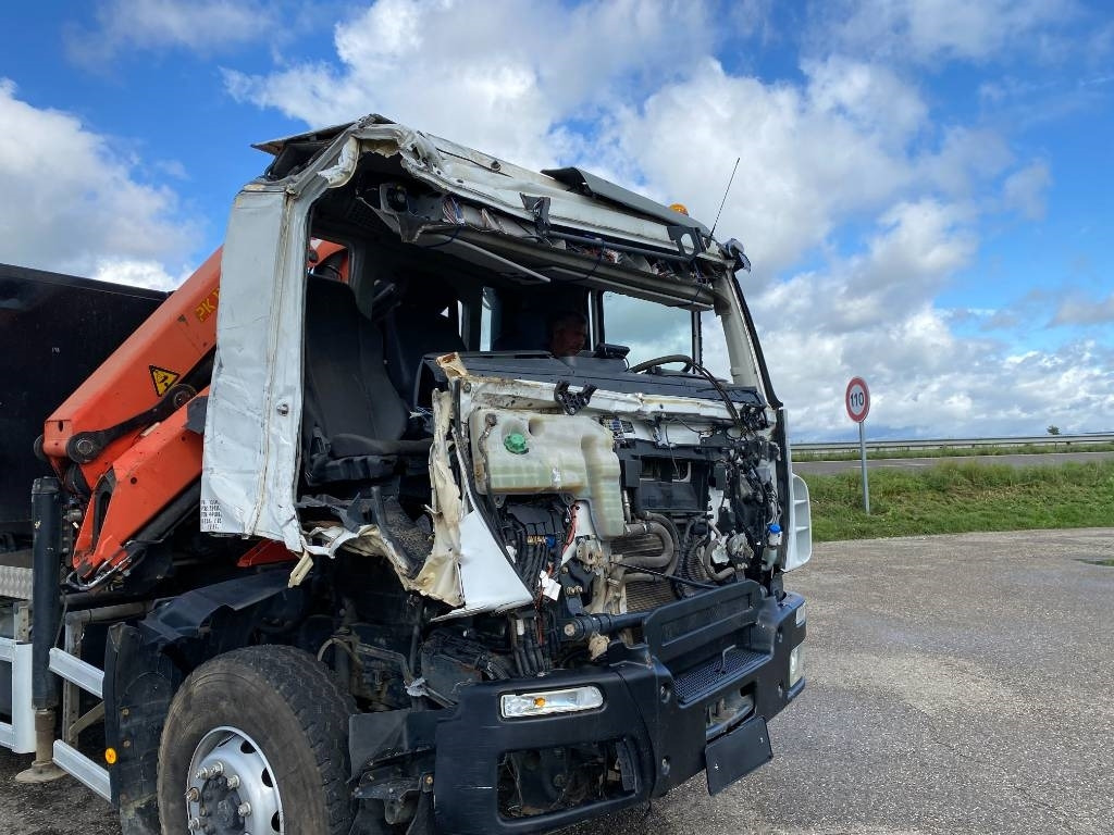 Autocarro scarrabile Iveco TRAKKER 410/EEV -PALFINGER PK13001-T18 endommagé: foto 18