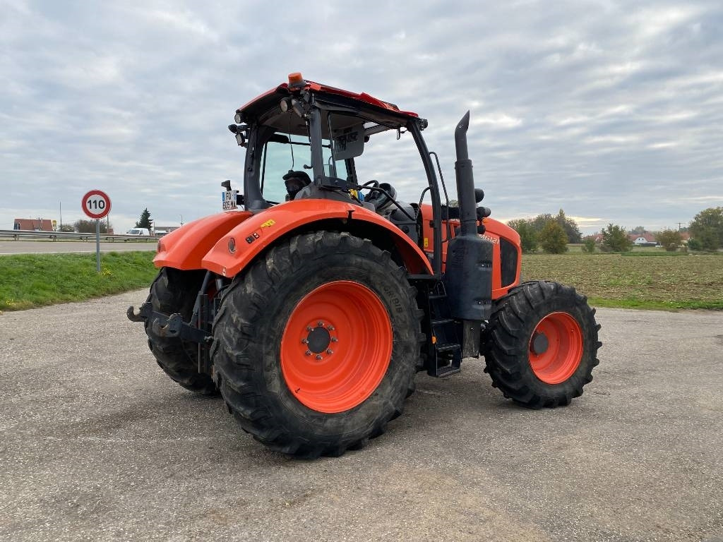 Kubota M6121 Carte Grise Française endommagé  - Trattore: foto 4 Kubota M6121 Carte Grise Française endommagé  - Trattore: foto 4