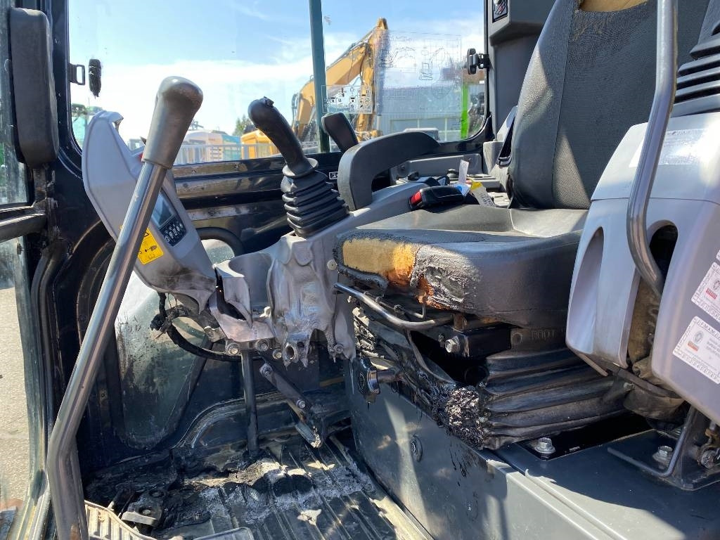 Miniescavatore Kubota U55-4 1er Main/Certificat CE endommagée: foto 10