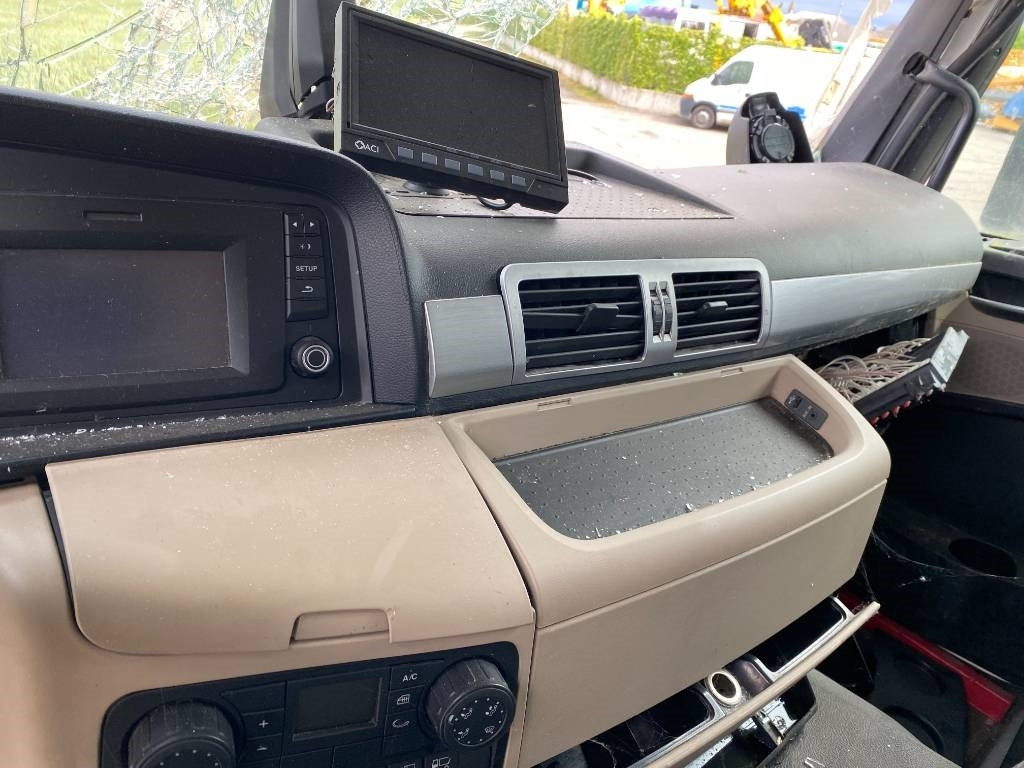 Autocarro telaio MAN TGS 18.320 *VENDU SANS MOTEUR NI BOITE DE VITESSE*: foto 19