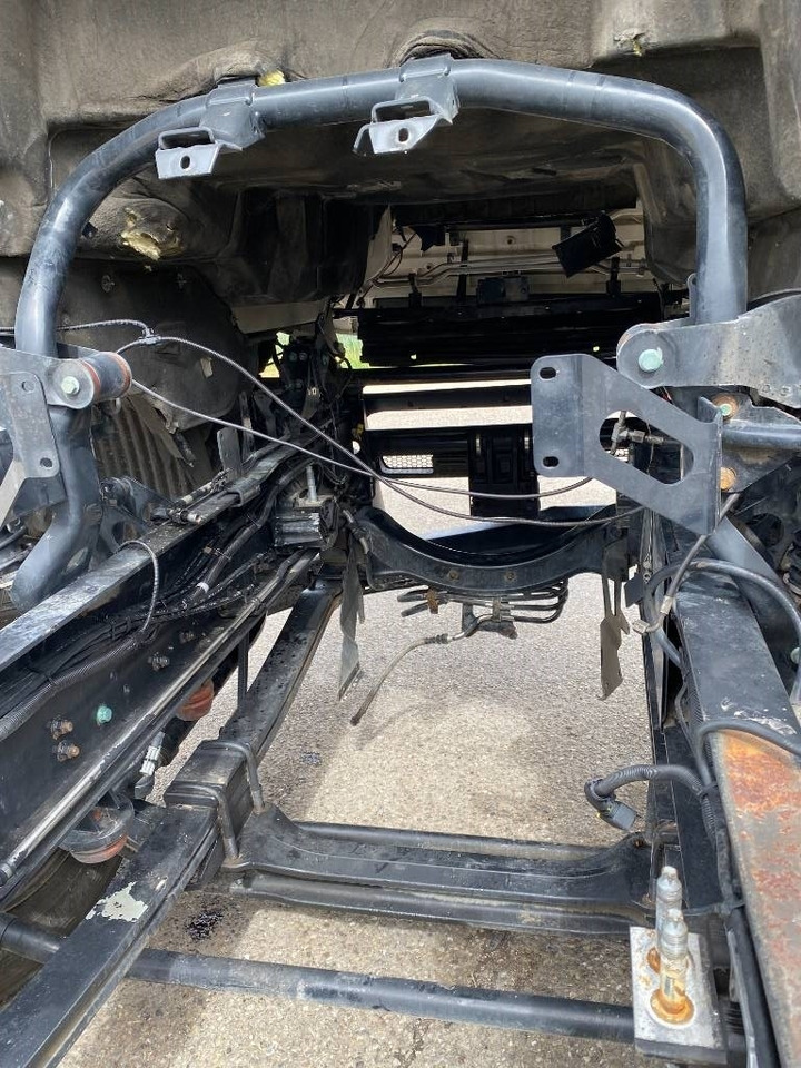 Autocarro telaio MAN TGS 18.320 *VENDU SANS MOTEUR NI BOITE DE VITESSE*: foto 9