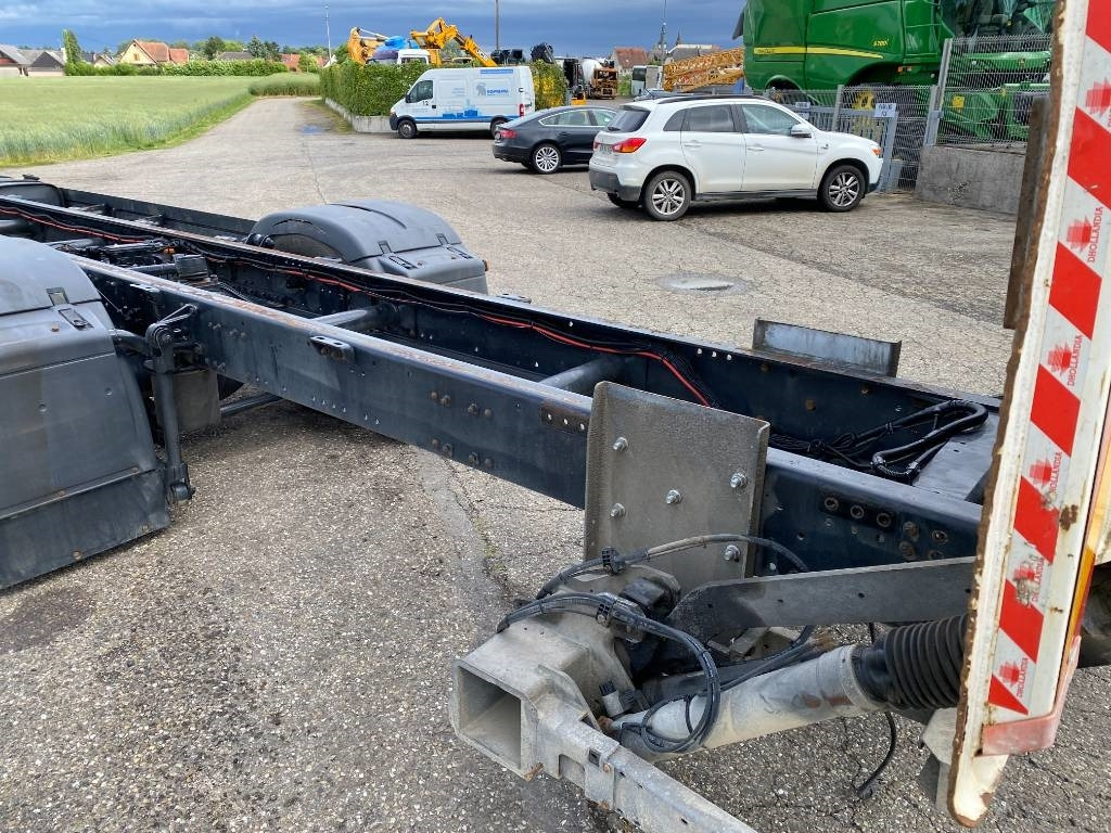 Autocarro telaio MAN TGS 18.320 *VENDU SANS MOTEUR NI BOITE DE VITESSE*: foto 42