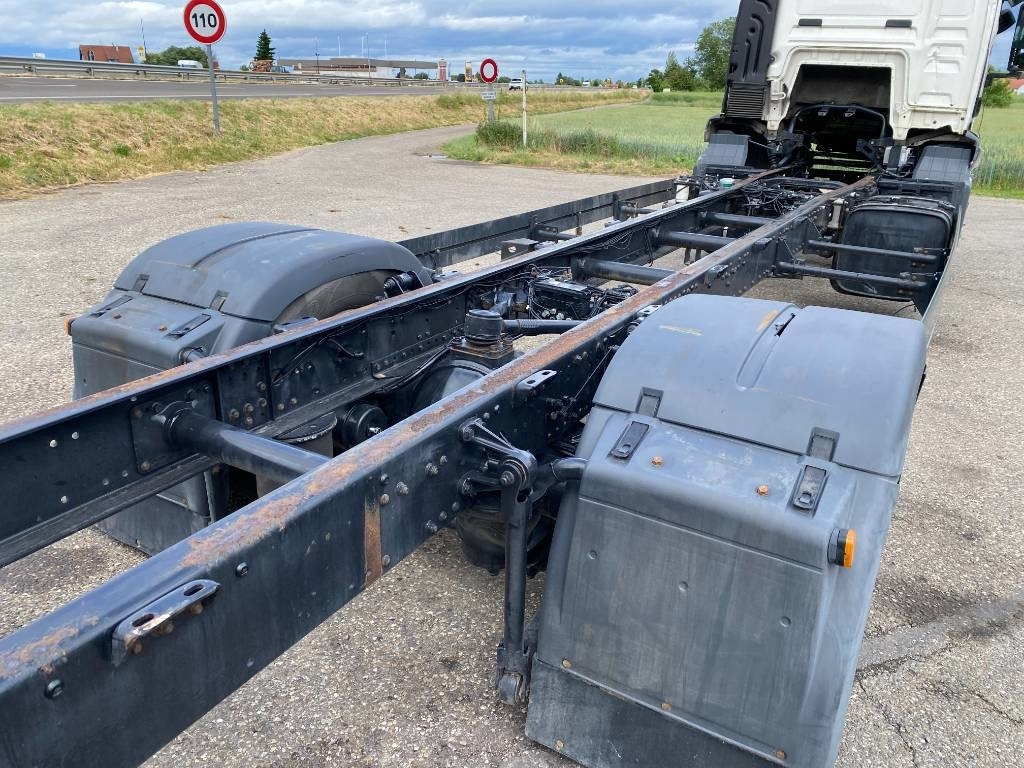 Autocarro telaio MAN TGS 18.320 *VENDU SANS MOTEUR NI BOITE DE VITESSE*: foto 44