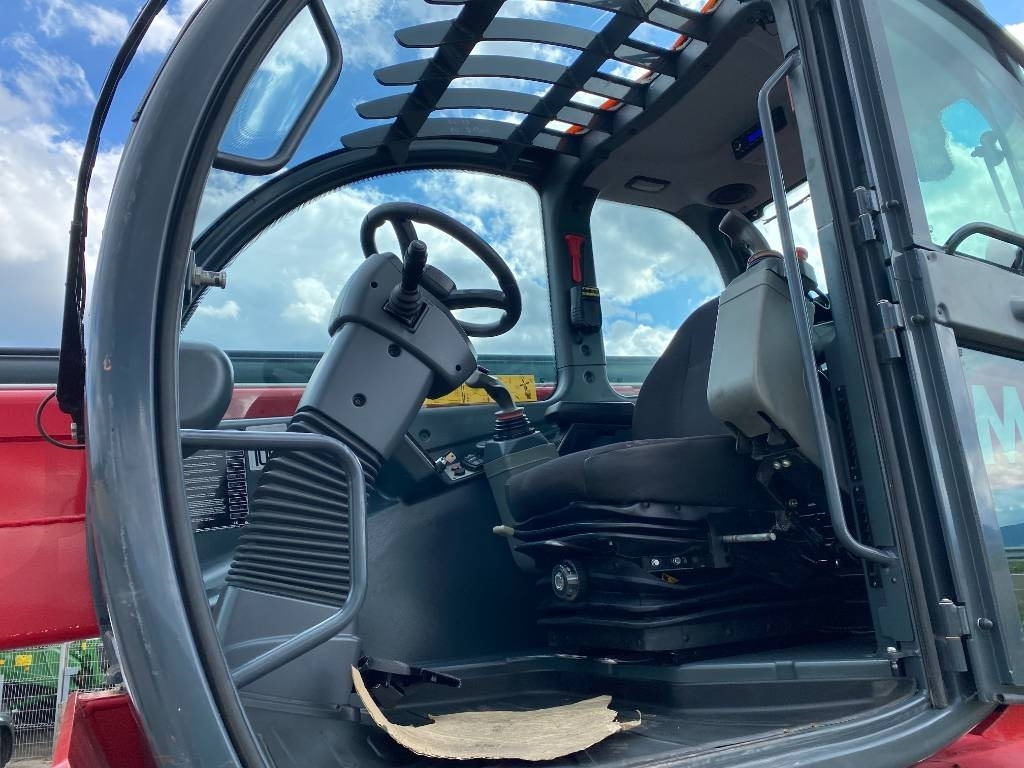 Sollevatore telescopico Magni RTH 5.23 SMART-D/C 1er Main endommagé: foto 39 Sollevatore telescopico Magni RTH 5.23 SMART-D/C 1er Main endommagé: foto 39