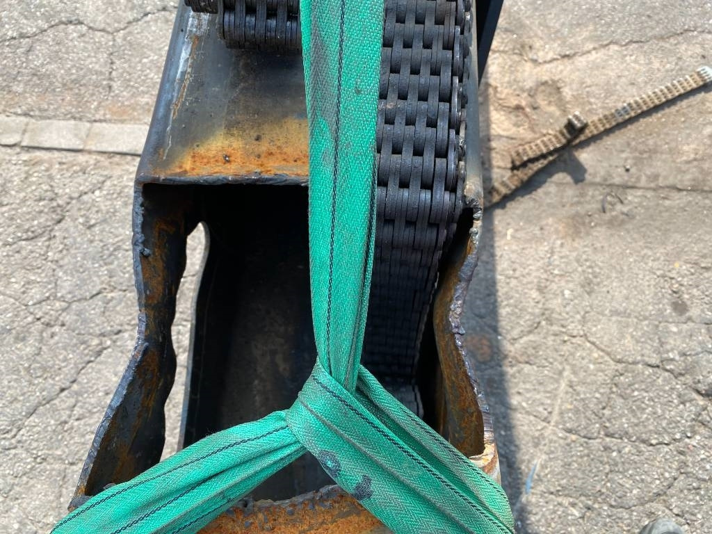 Sollevatore telescopico Magni RTH 5.23 SMART-D/C 1er Main endommagé: foto 14 Sollevatore telescopico Magni RTH 5.23 SMART-D/C 1er Main endommagé: foto 14