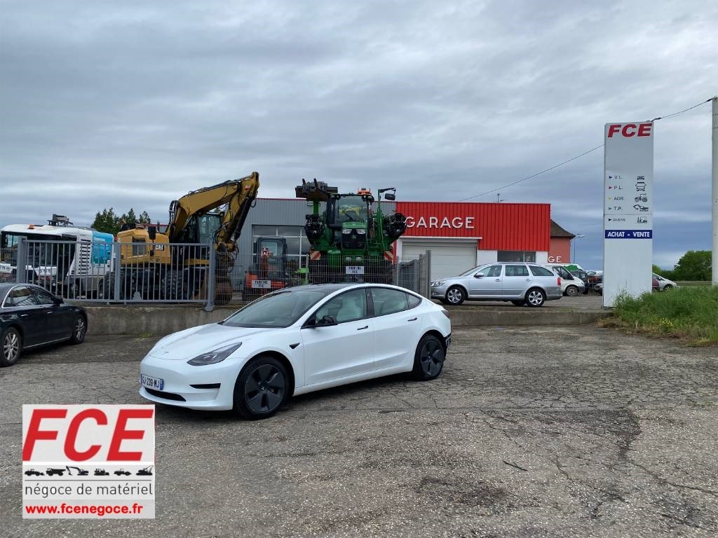 Tesla MODEL 3 5YJ3 - Rwd-Carte Grise Française endommagé - Autovettura: foto 1 Tesla MODEL 3 5YJ3 - Rwd-Carte Grise Française endommagé - Autovettura: foto 1