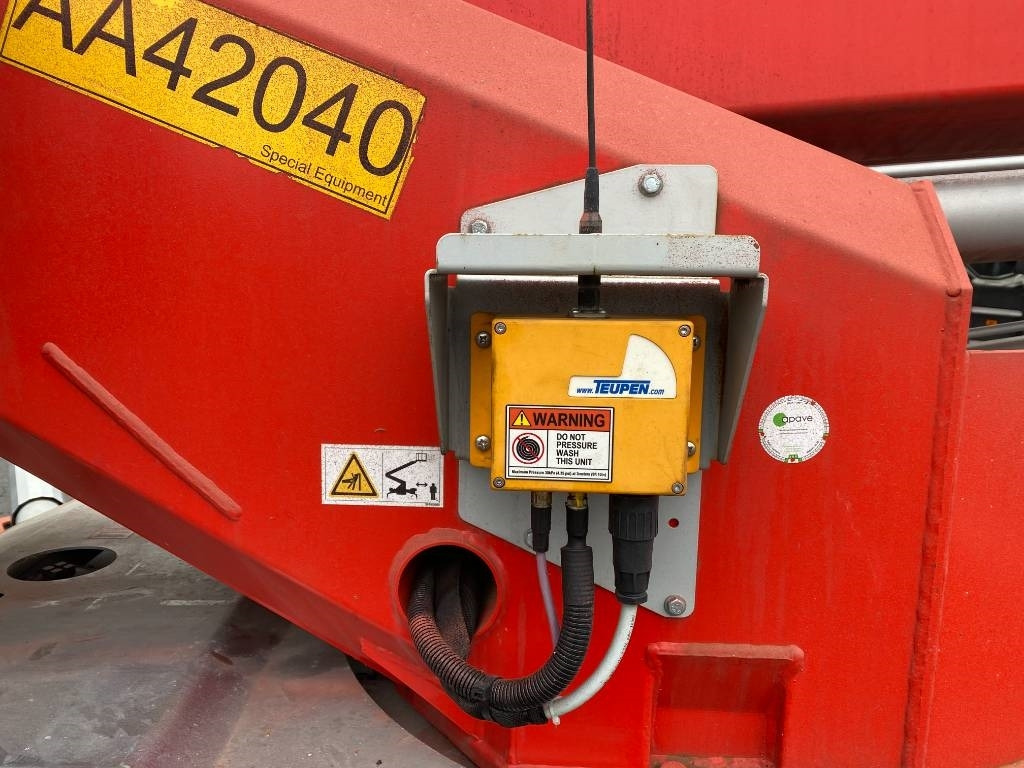 Piattaforma aerea Teupen LEO35T/PLUS a réparer: foto 38