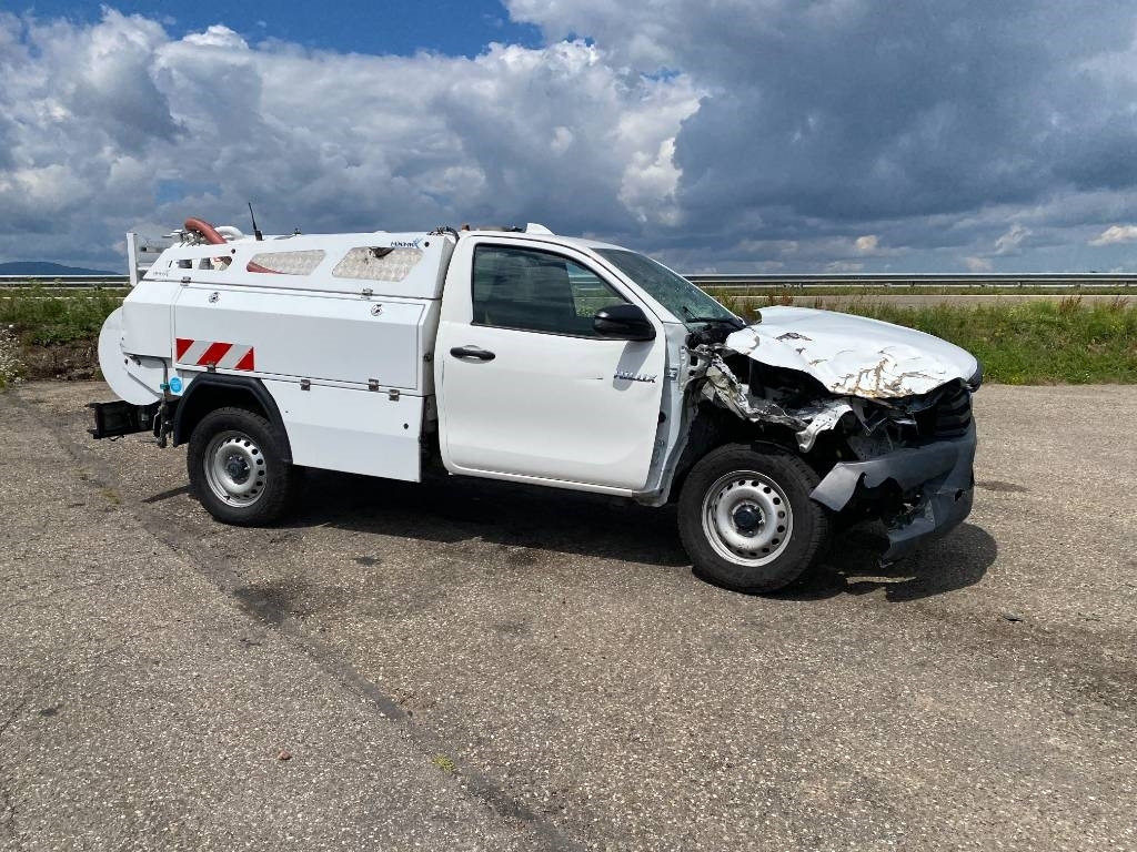 Toyota HILUX 2.4 D4D /MINIMAX COMBINE LONGWAY endommagé - Autospurgo: foto 3 Toyota HILUX 2.4 D4D /MINIMAX COMBINE LONGWAY endommagé - Autospurgo: foto 3