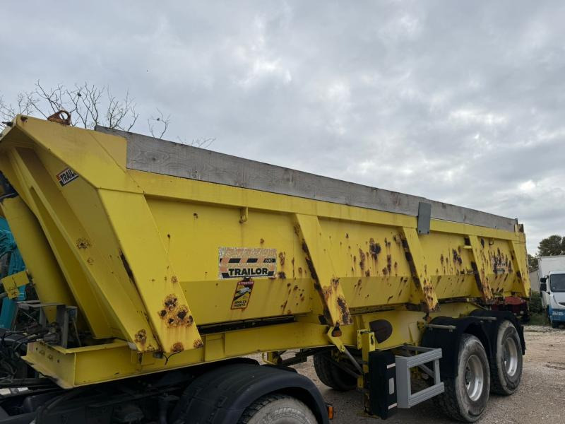 FRUEHAUF TRAILOR BENNE TP ACIER 3 ESSIEUX - Semirimorchio ribaltabile: foto 3 FRUEHAUF TRAILOR BENNE TP ACIER 3 ESSIEUX - Semirimorchio ribaltabile: foto 3