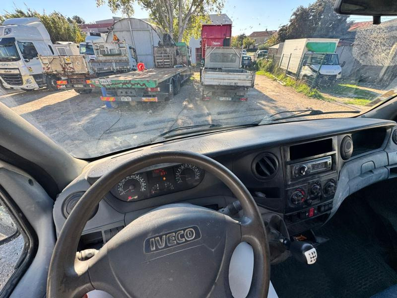 Furgone ribaltabile Iveco Daily 35C12: foto 11 Furgone ribaltabile Iveco Daily 35C12: foto 11