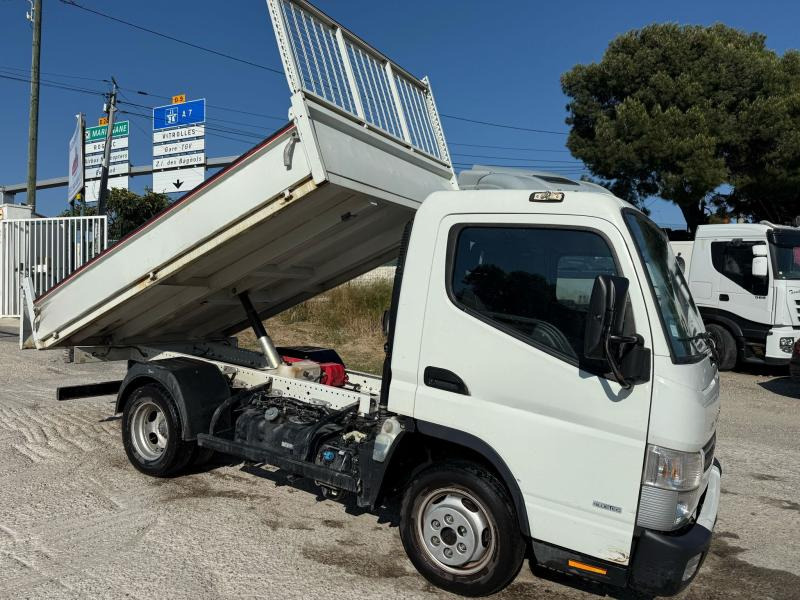Mitsubishi Fuso Canter 3C15 - Furgone ribaltabile: foto 2 Mitsubishi Fuso Canter 3C15 - Furgone ribaltabile: foto 2