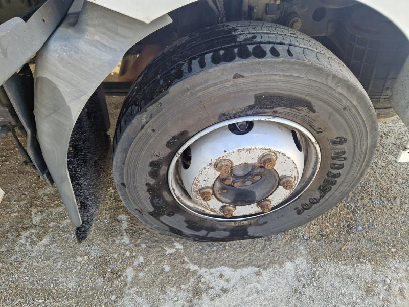 Autocarro furgonato Renault Midlum 180 DCI: foto 10 Autocarro furgonato Renault Midlum 180 DCI: foto 10