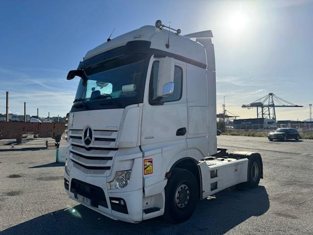Mercedes ACTROS 1853 - Trattore stradale: foto 4 Mercedes ACTROS 1853 - Trattore stradale: foto 4