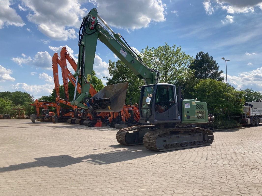 Atlas 225LC-BLUE - Escavatore cingolato: foto 1 Atlas 225LC-BLUE - Escavatore cingolato: foto 1