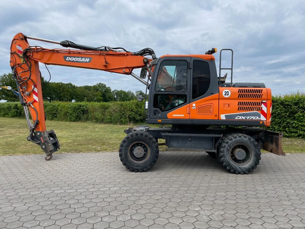Doosan DX170W-5 - Autogru: foto 3 Doosan DX170W-5 - Autogru: foto 3