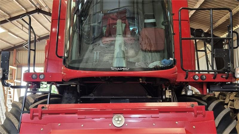 Case IH Axial Flow 6140 25 fod 3050 skærebord - Mietitrebbia: foto 4 Case IH Axial Flow 6140 25 fod 3050 skærebord - Mietitrebbia: foto 4