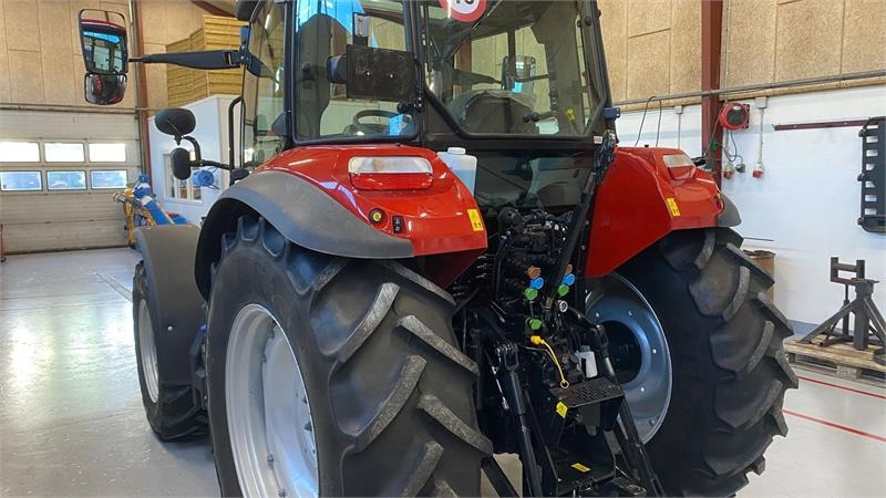 Case IH Farmall 100C - Trattore: foto 4 Case IH Farmall 100C - Trattore: foto 4