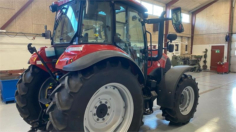 Case IH Farmall 100C - Trattore: foto 3 Case IH Farmall 100C - Trattore: foto 3