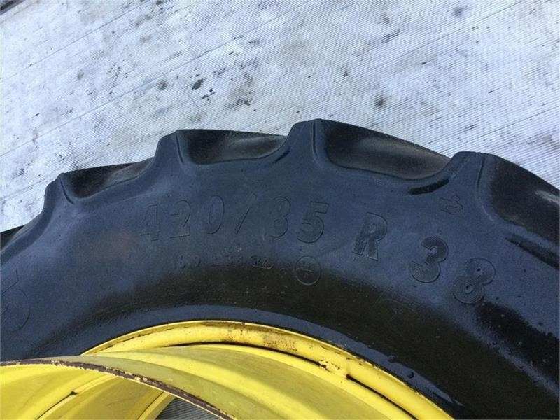 Continental 420/85 R38 - Pneumatico per Macchina agricola: foto 3 Continental 420/85 R38 - Pneumatico per Macchina agricola: foto 3