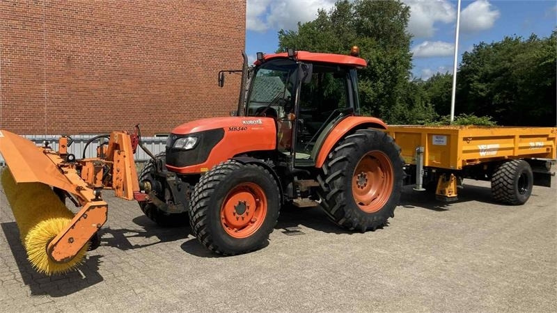 Spazzola per Trattore Nesbo FM 2400 S frontkost: foto 7