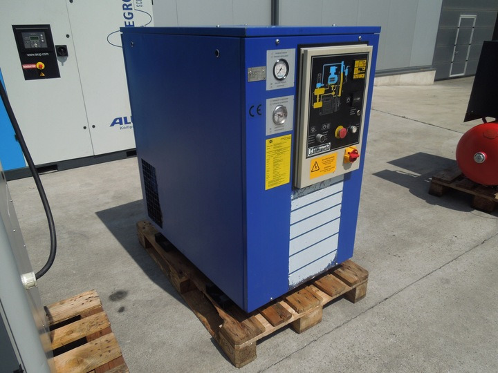 AIRPRESS RLE20-10 - Compressore d'aria: foto 1 AIRPRESS RLE20-10 - Compressore d'aria: foto 1